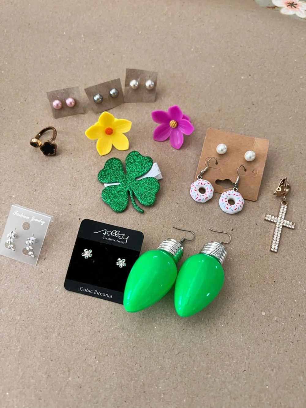 Green Novelty Light Bulb Drop Earrings - Kids Accessories